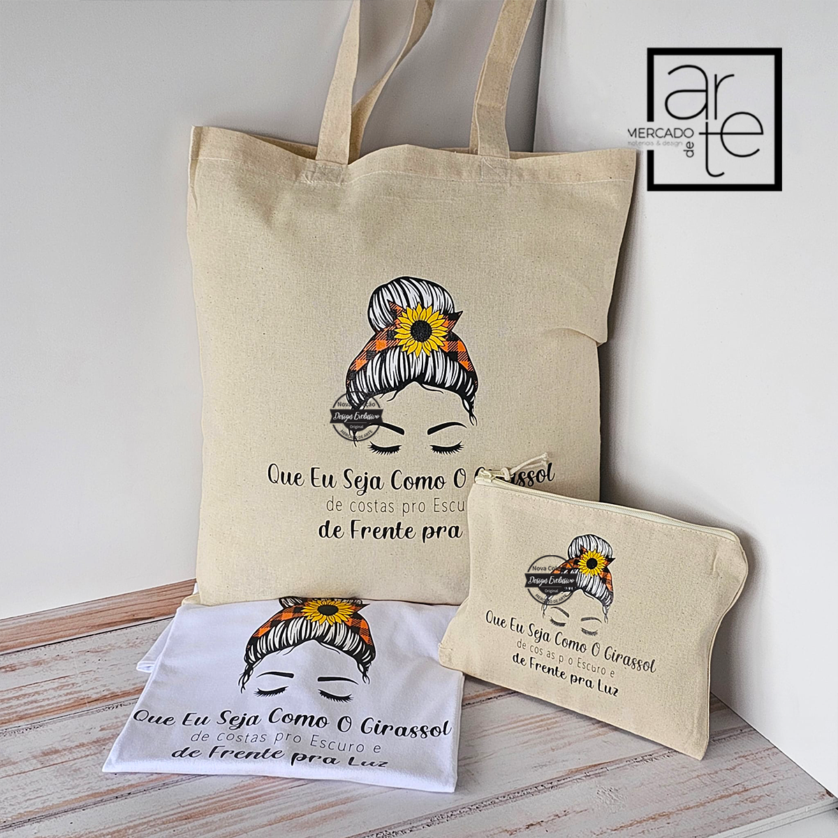 Conjunto de t-shirt, saco e bolsa "Que eu seja como o girassol..."