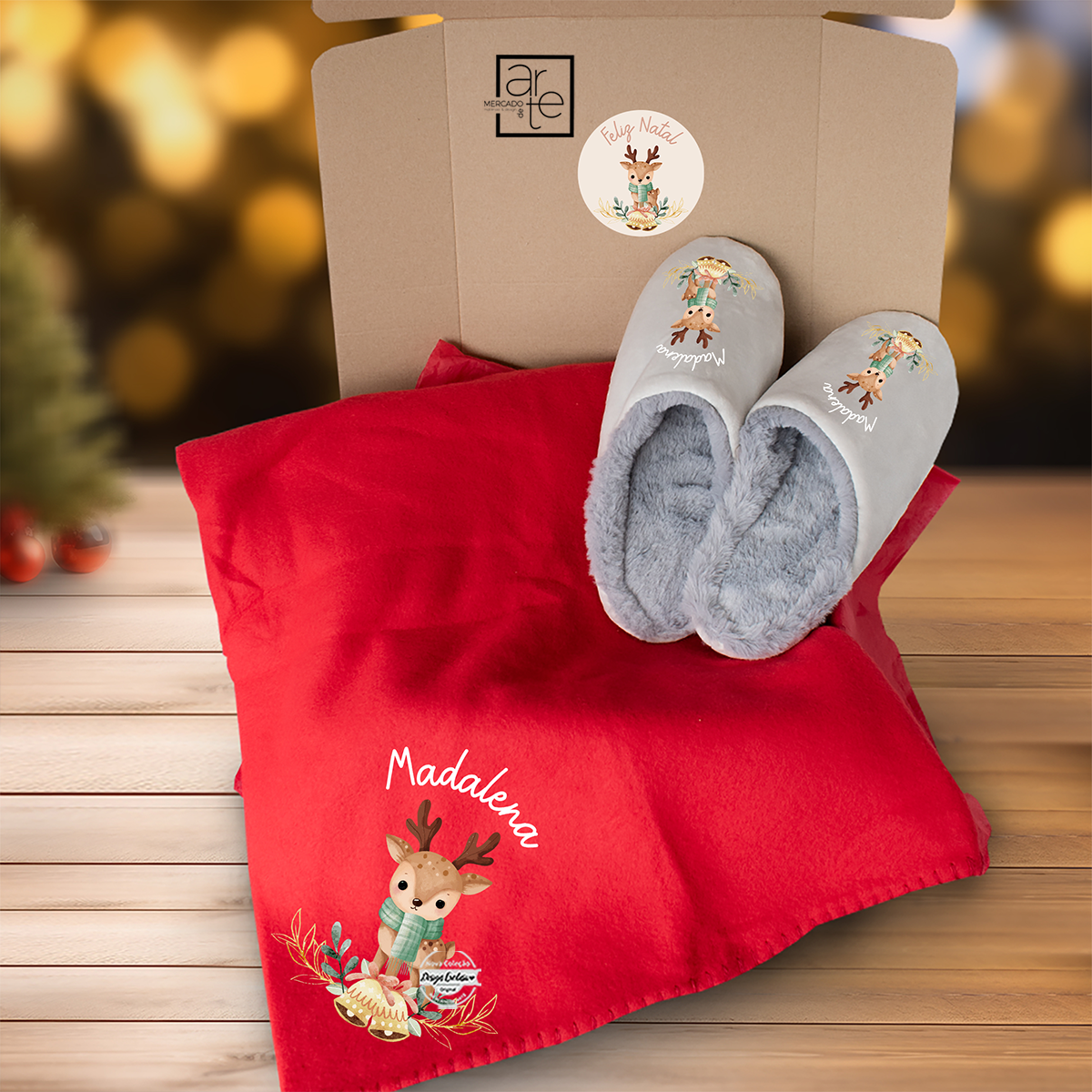 Kit manta e chinelos de natal "Rena"