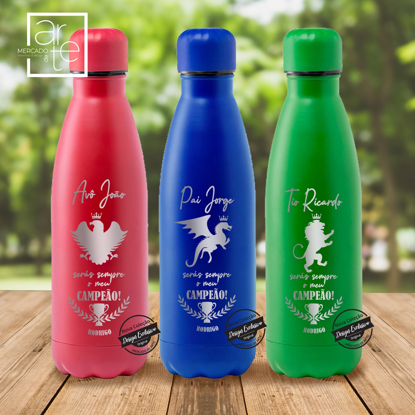 <p><span>Para os pais que adoram futebol, temos a garrafa perfeita </span><span class="x3nfvp2 x1j61x8r x1fcty0u xdj266r xhhsvwb xat24cr xgzva0m xxymvpz xlup9mm x1kky2od"><img src="https://static.xx.fbcdn.net/images/emoji.php/v9/taf/1/16/26bd.png" class="xz74otr" alt="⚽️" width="16" height="16" referrerpolicy="origin-when-cross-origin"></span><br><span>Mesmo à cor deGarrafa " clubes " em aço inoxidável de cores várias cores efeito mate com capacidade para 790 ml . Com caixa incluída