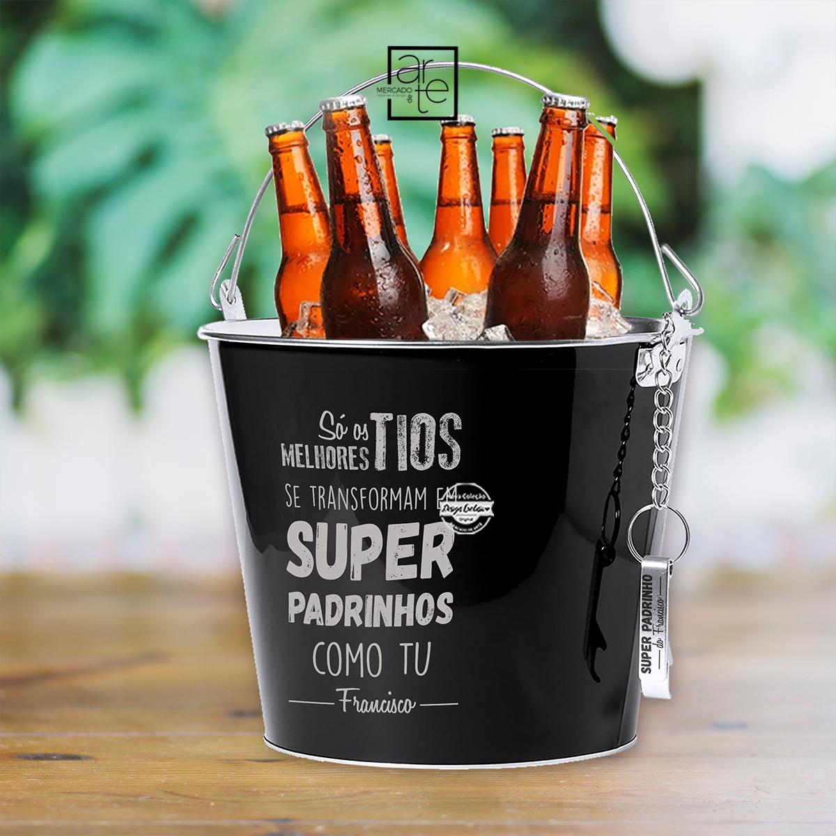 Balde com saca caricas em metal " Só os melhores Tios se transformam em Super Padrinhos como tu "