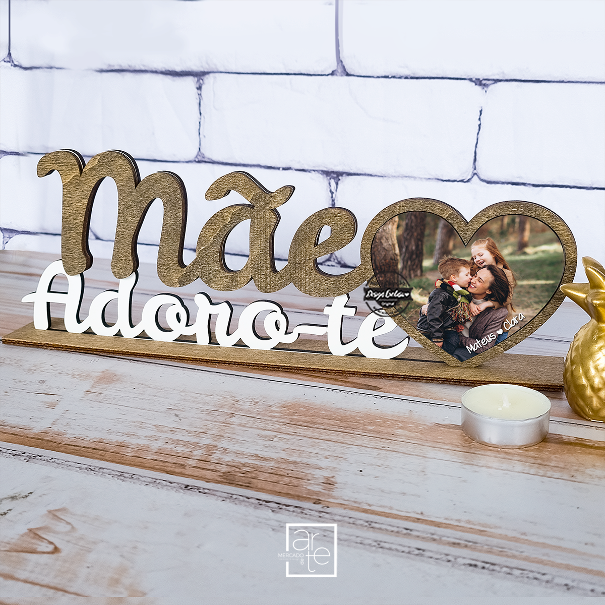Moldura recortada "Mãe adoro-te"