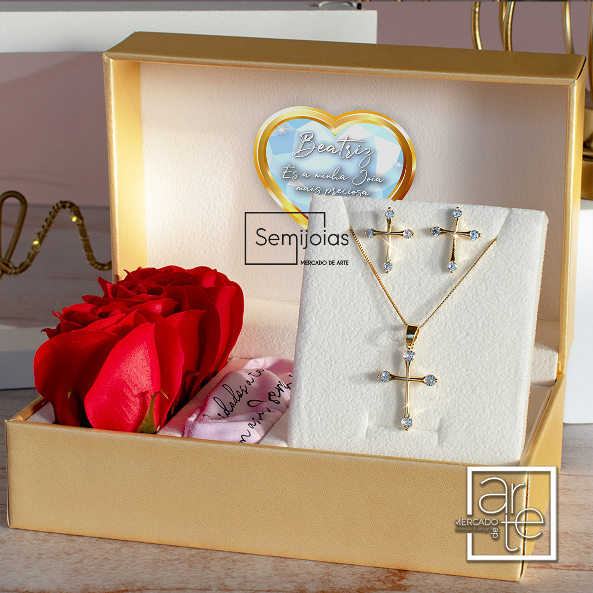 Conjunto semijoia cruz "Beatriz"