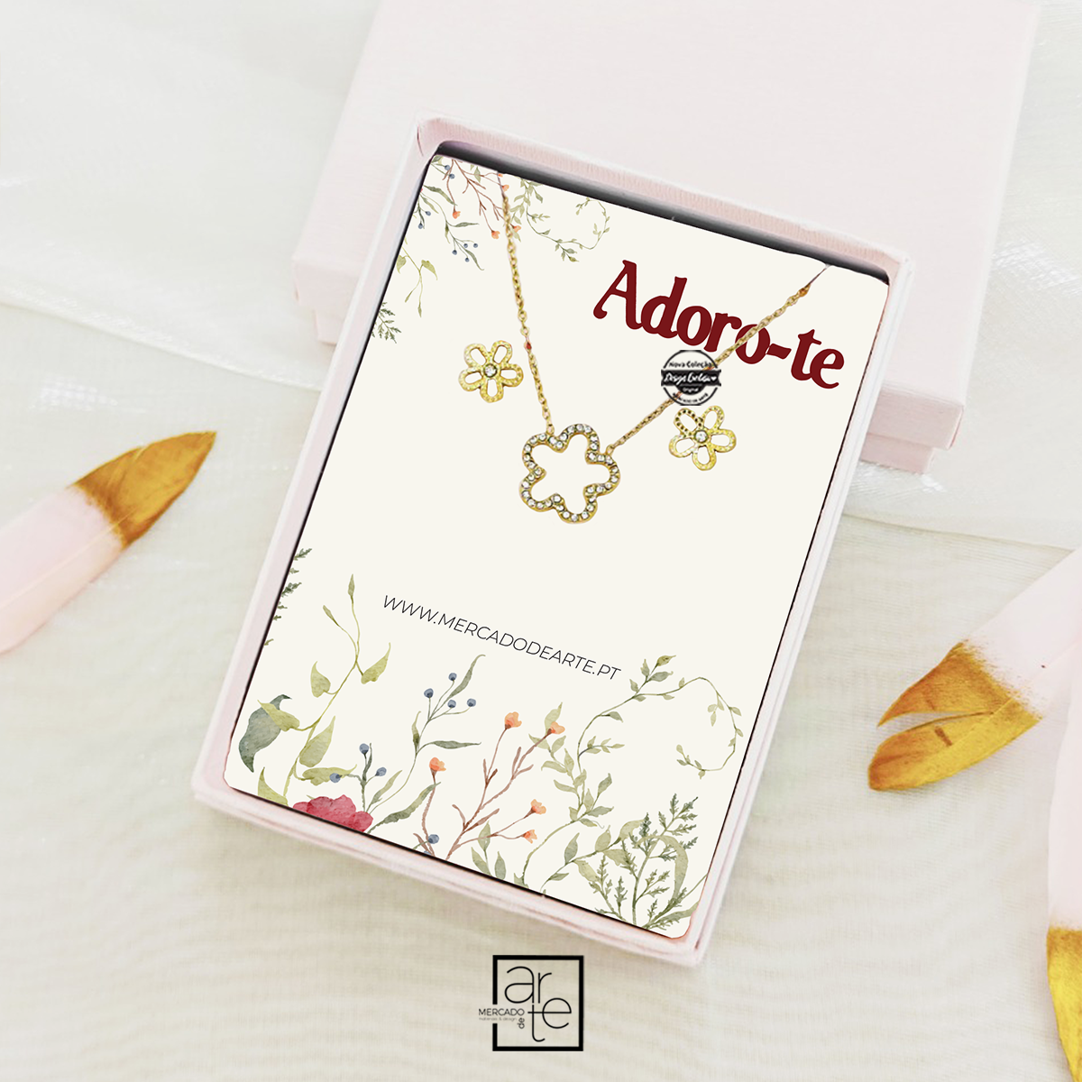 Conjunto com caixinha flor "Adoro-te"
