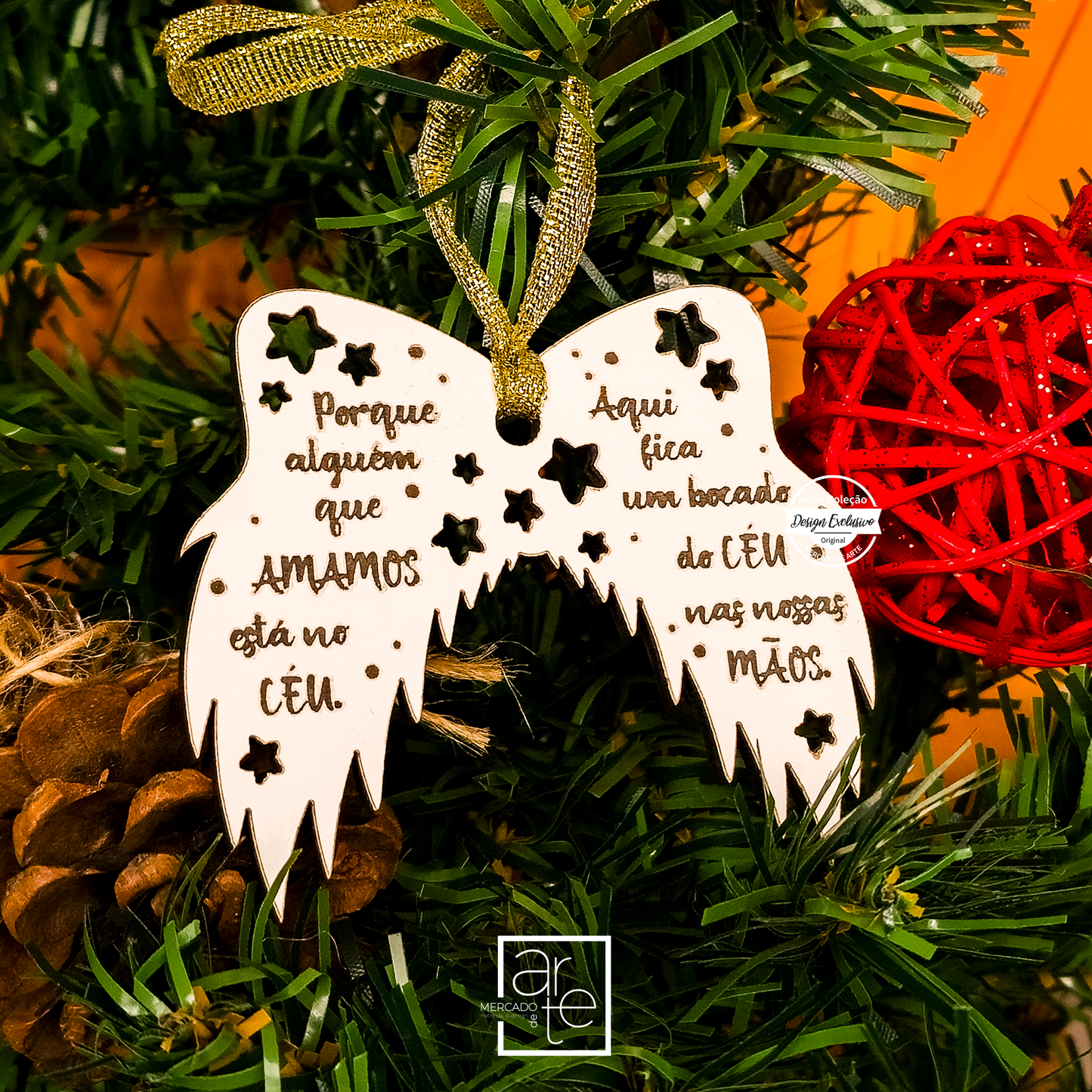 Pendente de Natal asas "Porque alguém que amamos..."