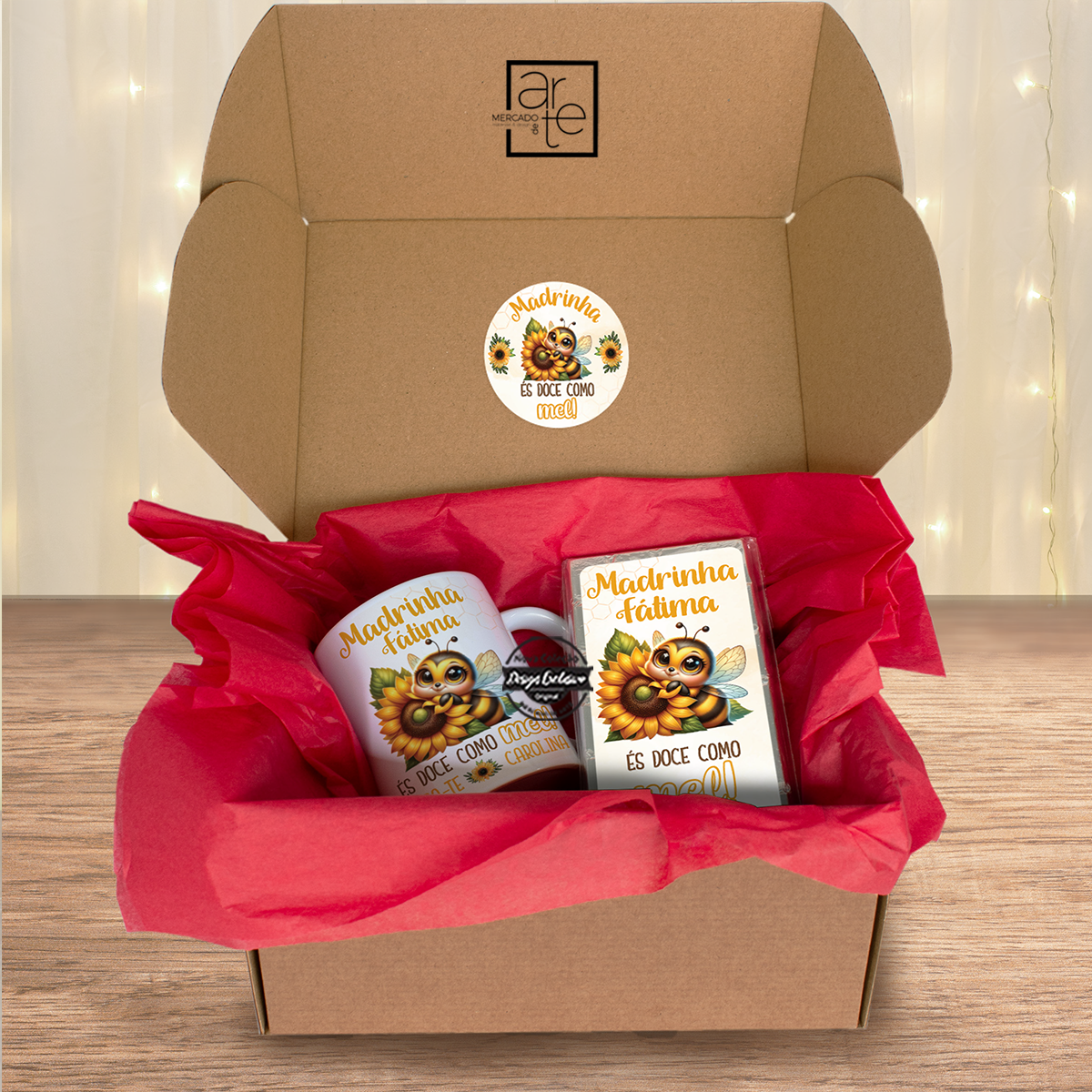Kit caneca e tablete de chocolate abelhinha "Madrinha doce"