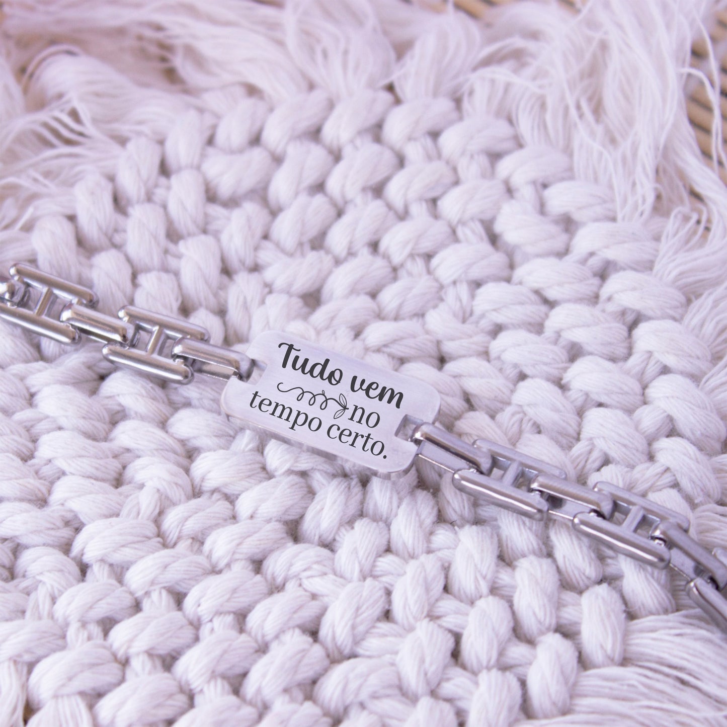 Conjunto fio e/ou pulseira "Tudo vem ....no tempo certo"