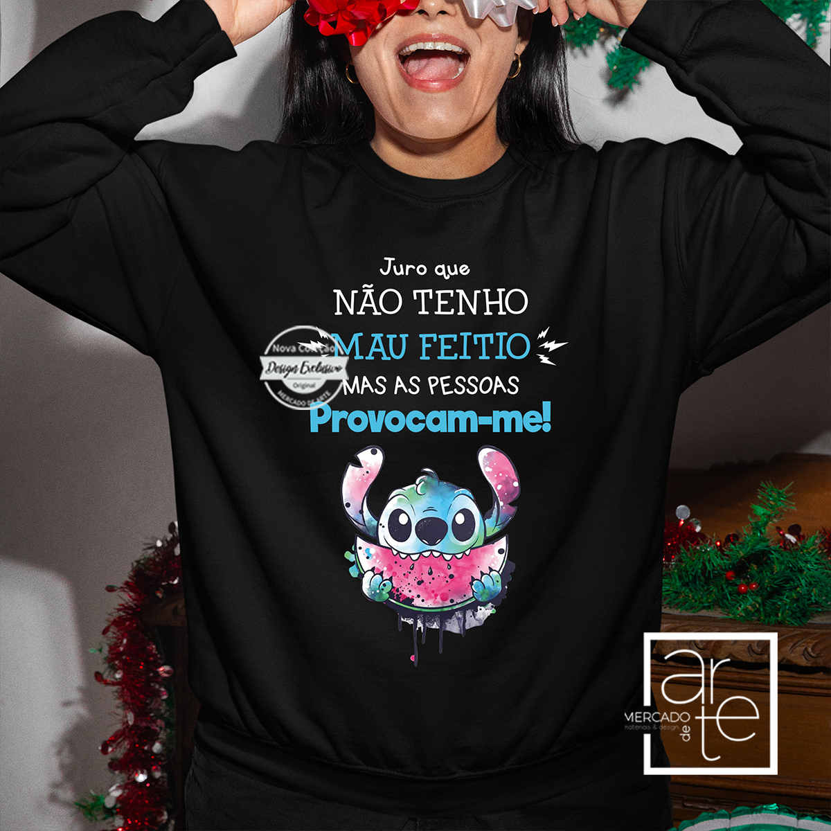 "...mas as pessoas provocam-me" Procura aquele presente especial para a sua amiga que tem um mega mau feitio, mas um super sentido de humor? Este é o presente ideal, com certeza vai ser um presente que soltará imensas gargalhadas. REF: TPS042 Material Composição e tamanhos: 80 % algodão e 20 % poliéster , com 280gr. Do S ao XXL