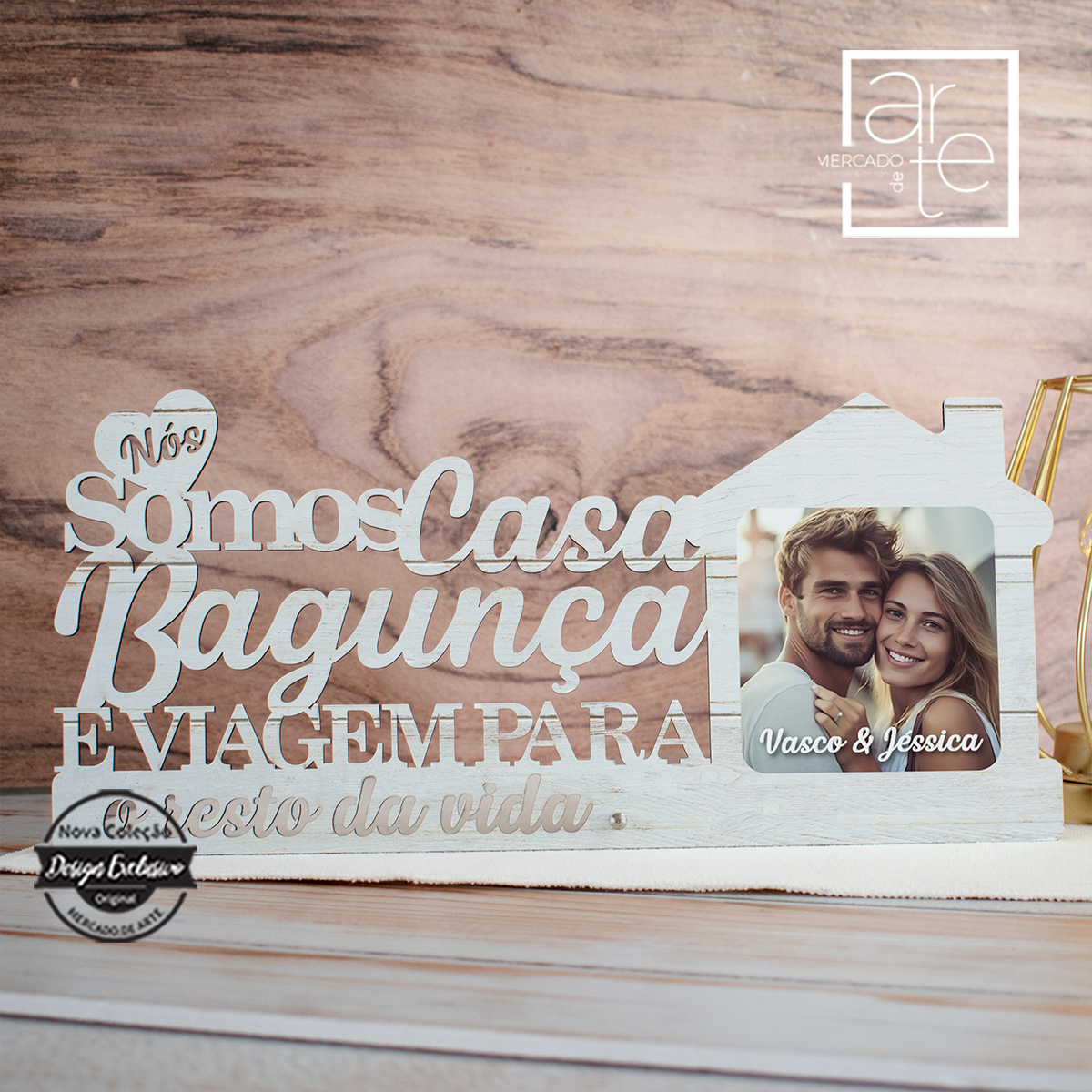 Moldura " Nós somos casa , bagunça e viagem para o resto da vida"