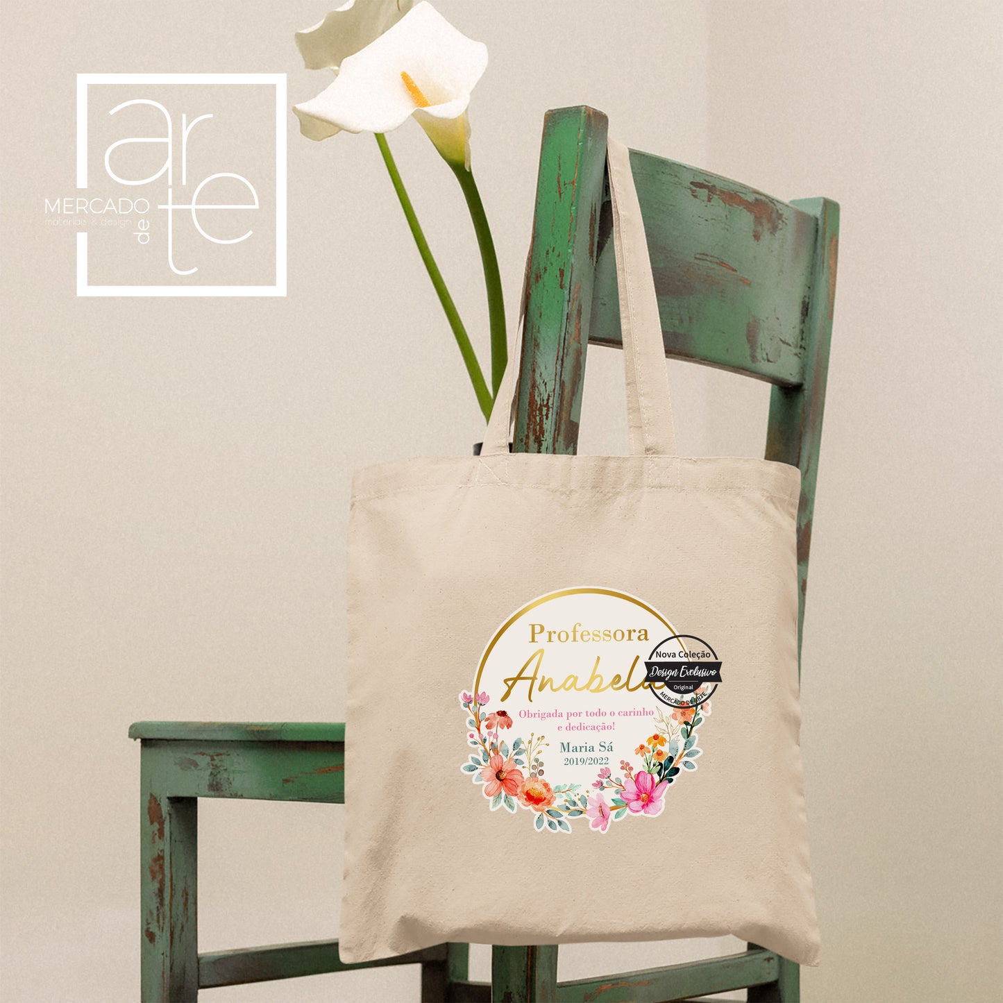 Sacos em tecido personalizados, para professora, educadora, auxilares, monitoras... os nossos sacos podem ser personalizados para qualquer tema.