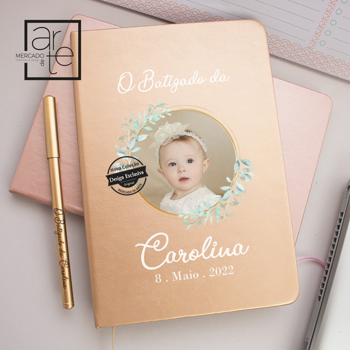 oferta de batizado bloco de notas e caneta com fotografia