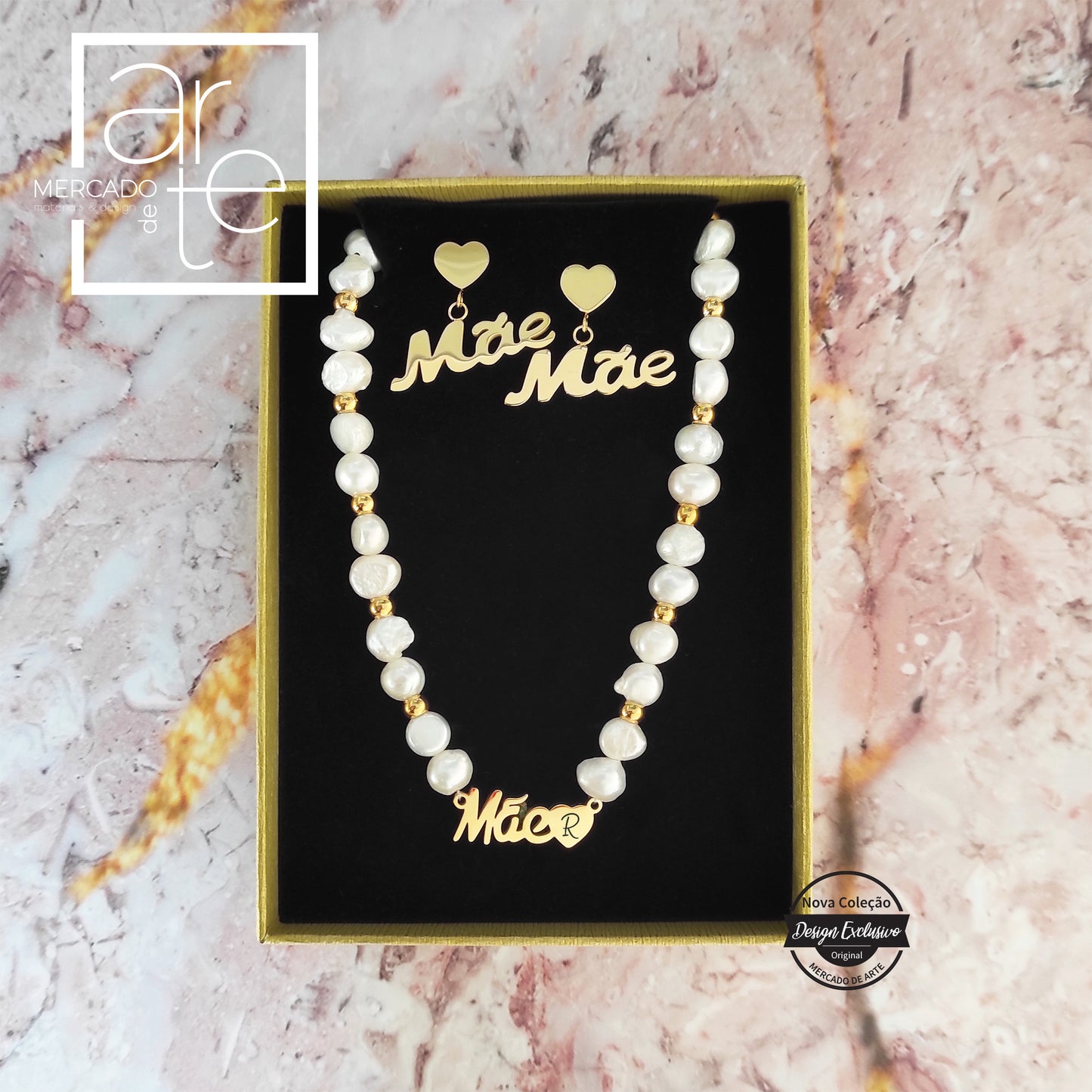 Conjunto fio+ brincos " Mãe " Dourado