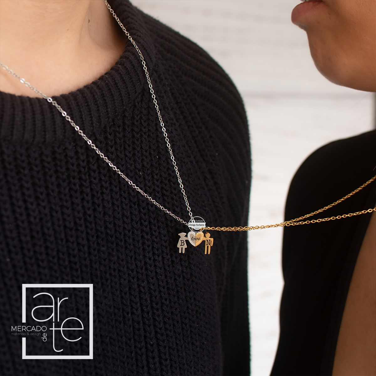 Fio iman iniciais "Love"