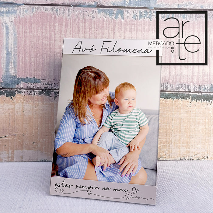 Moldura " Avó estás sempre no meu coração "