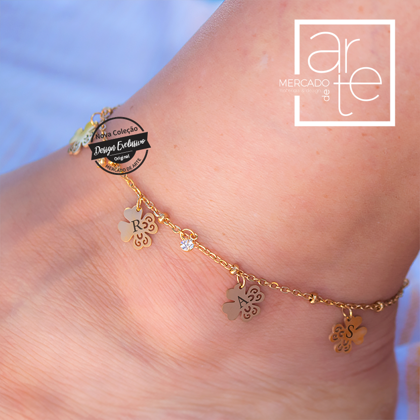 Pulseira de pé em aço inóx de pé trevos