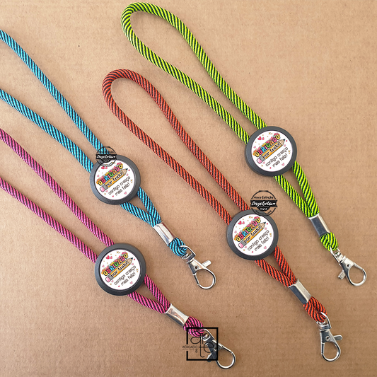 Fita verde porta-chaves "Obrigada por tudo, contigo cresço mais feliz"