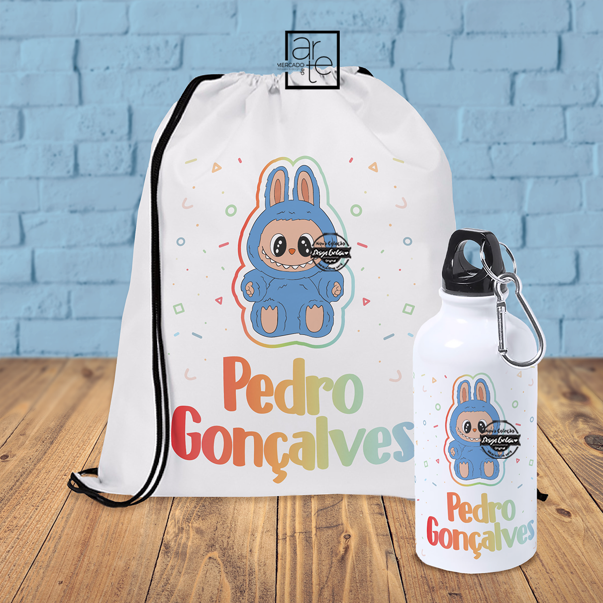 Conjunto mochila e garrafa "Labubu"