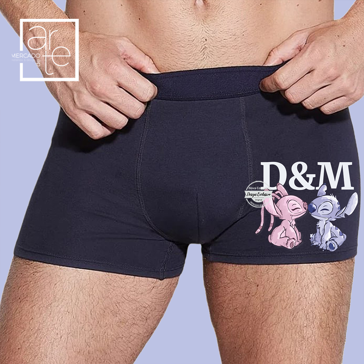 Novidade!  Mais um modelo de boxer super giro, o presente ideal para oferecer à sua cara metade. Boxer Angel e stitch "Iniciais". Pode personalizar com as inicias que desejar. Disponível do S ao XXL.  REF: NA-NAM435  Material Algodão e elastano.