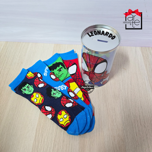 Kit mealheiro com meias Spiderman  "Nome"