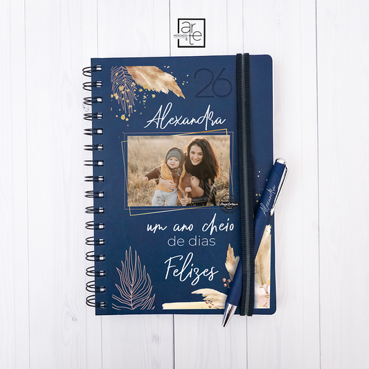 Agenda 2026 com fotografia "Um ano cheio de dias felizes "
