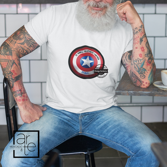 T-shirt 100% algodão " O meu super herói"